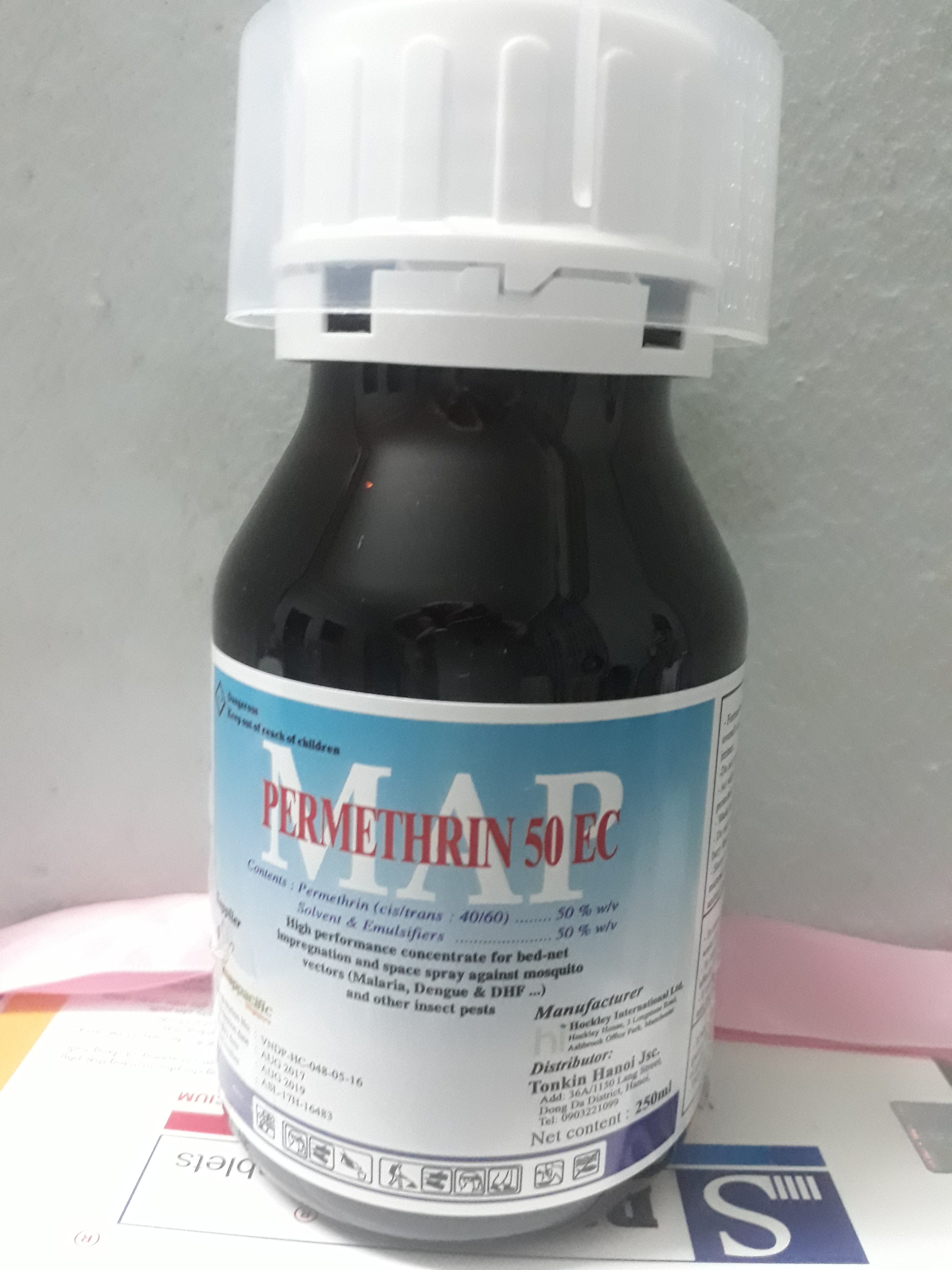 Thuốc muỗi nhập khẩu Anh Quốc chai 250ml tiện lợi